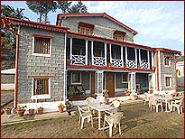 kausani Hotel,Hotels of kausani,Hotel and Resorts in kausani India,Nainital Hotels India.